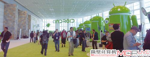 Google I/O 2011大会上，代表Android的绿色机器人已经将展会现场占领。
